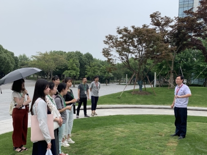 D:\SJTU研究生\B17黨支部\2019共行計劃\上海展參觀\微信圖片_20190708190952.jpg
