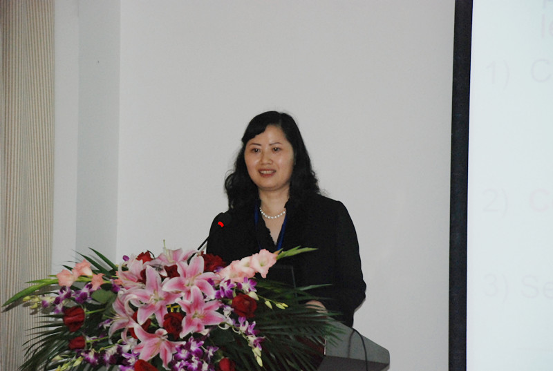 華東政法大學余素青作專題演講.jpg