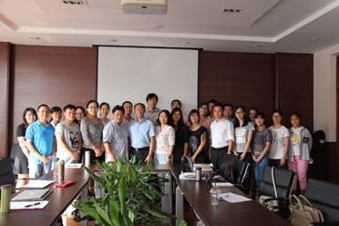 說明: F:\Martin centre\2016\9月27日 黃忠廉講座\黃忠廉教授講座合影.jpg